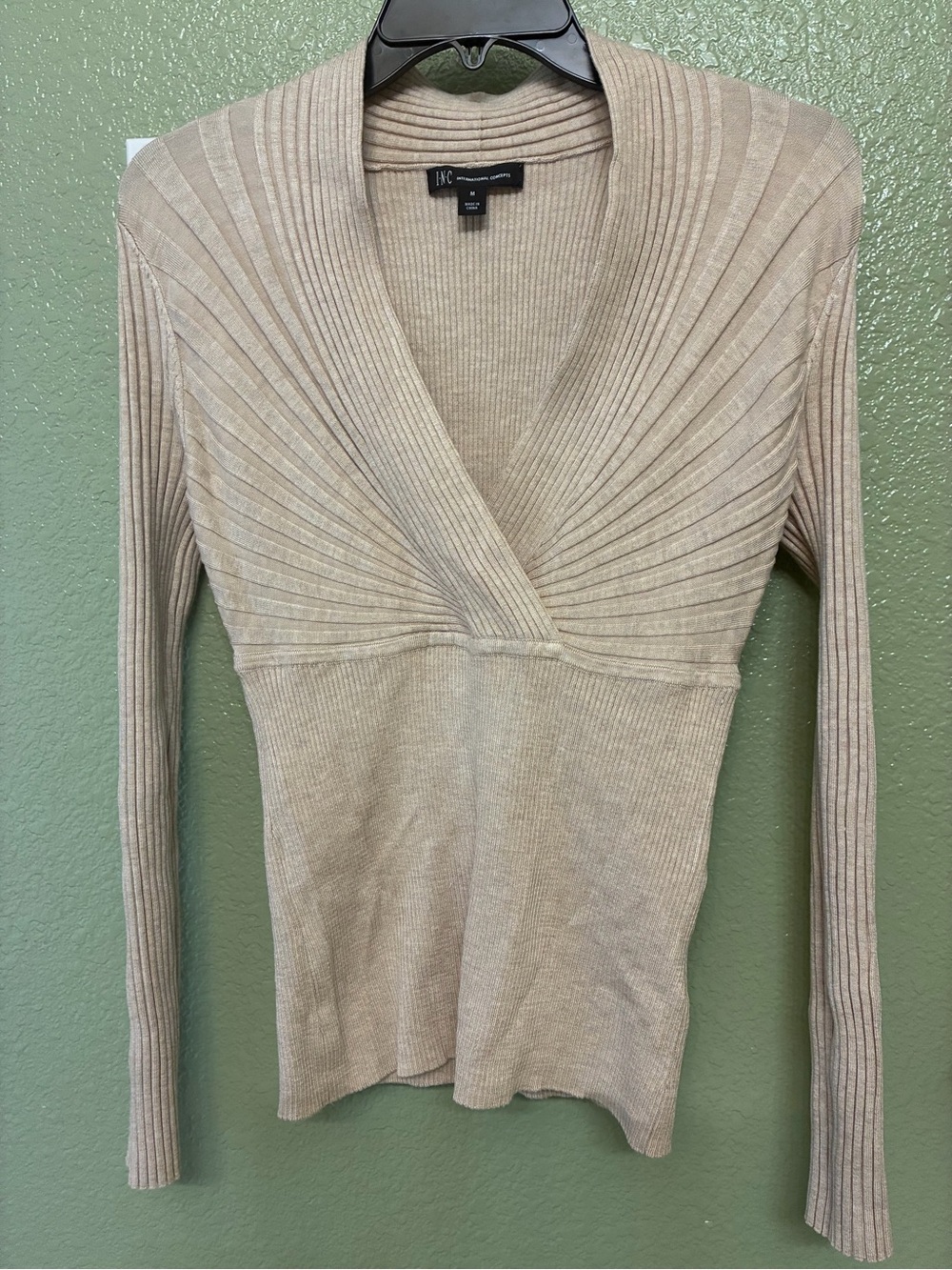 INC International Concepts Taupe Ribbed V-Neck Knit Top